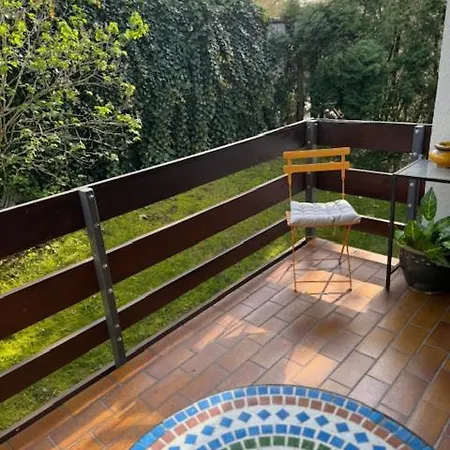 Balkon-apartment Mit Badeplatz - Zentral * Gmunden